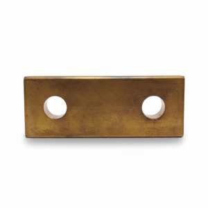 This is a heavy-duty, solid copper busbar block rated for 400 Amps.